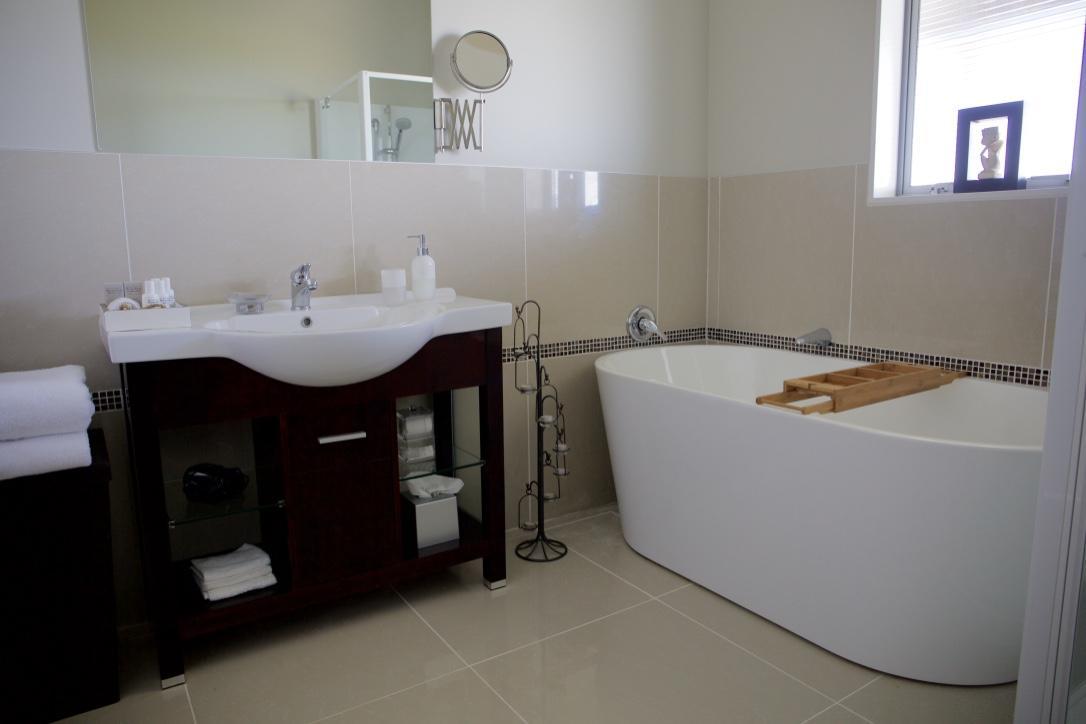 โลโดเร ลอดจ์ Bed & Breakfast เคริเคริ ภายนอก รูปภาพ